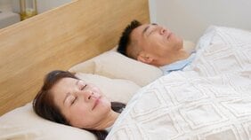 「８時間以上寝る人」は危ない？ 認知症リスクが40％上昇することも…最新研究が示した睡眠時間の“正解”