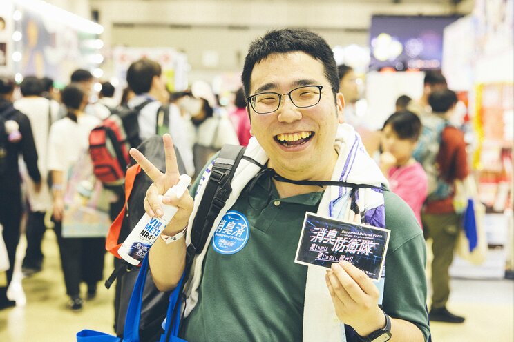 「ニオイに耐えられず引き返した」という参加者も…コミケの激臭問題をシューっと吹き消す消臭スプレーの輪_32