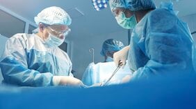 「ちょっとマズイから腹切るわ。で、しばらく開けっ放しにしとくわ」って手術かよ…膵臓ほぼ壊死のゲーム実況者が明かす死の淵の記憶