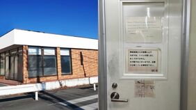 「汚され方ハンパない」「大便が壁に」「なぜか注射器が…」コンビニトイレが“地獄絵図”インバウンド客、酔っ払い、謎の高齢者…マナーが壊れた客にオーナー&従業員が悲鳴