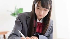 勉強が苦手な子どもに対する唯一の解決法「20点多く得点できる科目を増やして、ドーパミンを出す習慣を作る」ためにできること〈鎌田實〉