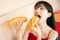 食いしん坊女子りっかちゃん　（撮影／矢島泰輔）