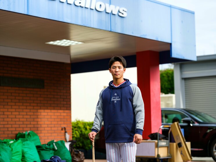 今季は外野手としても奮闘中！　燕の未来を担う“二刀流” 内山壮真「いつか僕もキャッチャーでWBCに出場したい」_6