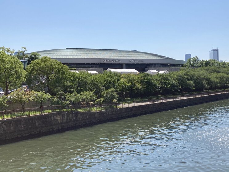 大阪城ホール（PhotoAC）