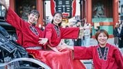 「女の子がこんな大変な仕事するの？」動画を見て外国人がビックリ。海外からもファンが訪れる浅草の人力車女子たちは大忙し！
