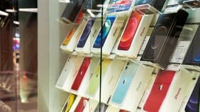 Apple公式、キャリア、買取業者、フリマ… iPhone売るなら結局どこがいい?