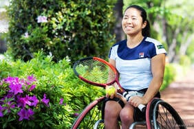 「あのときから車いすは介助や補助ではなく“かっこいいもの”に変わりました」負けず嫌いの小さな巨人が4回目のパリへ〜車いすテニス 上地結衣