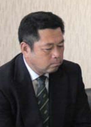 逮捕された若山容疑者（小千谷市報より）