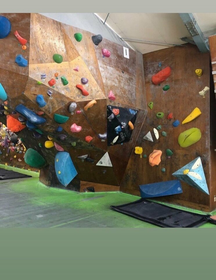 SNSによるとクライミングも趣味だったようだ（本人SNSより）