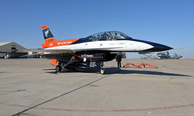 【スターウォーズの世界が実現!?】米がついにAI戦闘機の飛行訓練に成功！「X-62A」がもたらす“新時代の航空戦”とは_3