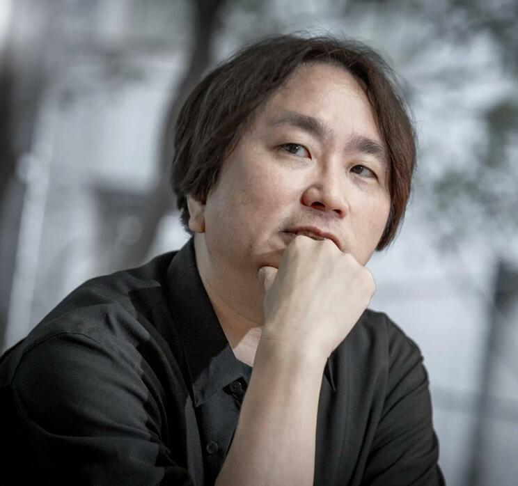 上田岳弘さん
