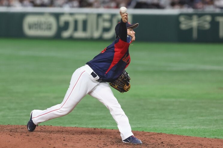 WBCでの活躍が山本由伸の評価を不動のものにした　写真：CTK Photo/アフロ