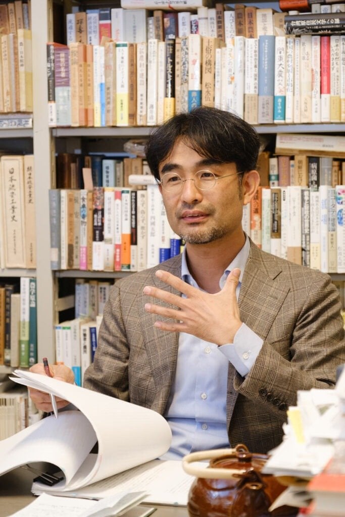 過疎地に押しつけられた原発が放射性物質を撒き散らし、福島県の美しい飯舘村を破壊…経済発展と引き換えに日本がこの100年で失ってきた本当の豊かさとは_6