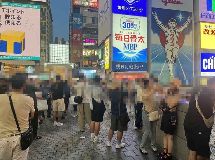 〈大阪グリ下キッズのリアル〉「15歳だとどこも雇ってくれないから体売ろっかなって（笑）」警察が防犯カメラ設置も変わらぬ現状「今は咳止め薬でパキるのが流行ってます」_10