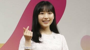 〈芦田愛菜、人生何周目?〉6歳で『マルモ』主演、15歳で天皇陛下に祝辞…大人たちを絶句させた「16歳の言葉」
