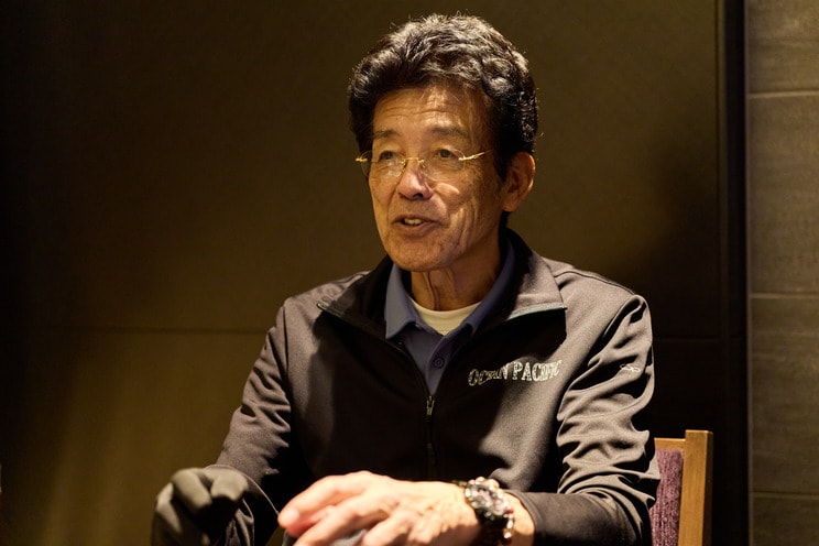 「(ソフトバンク監督の)小久保(裕紀)もベンチで余裕そうに試合を観てる」