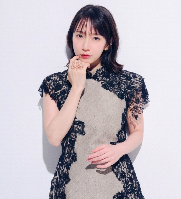 新事務所に移籍し、新たな意気込みを語った吉岡里帆　撮影／入江達也