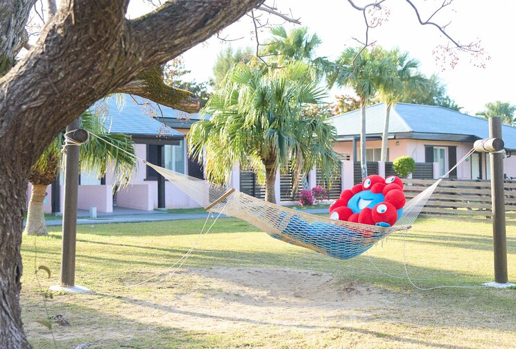 ミャクミャク1stグラビア写真集『I myaku you.』の先行カット（写真／EXPO2025ミャクミャク【公式】より）