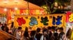 《祇園祭の露店付近で撮影？》包装された焼きそば麺が「地面に直置き…」 夏祭りで食中毒を避ける“店選び”のポイント