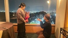 「生きるために死を受け入れる」膵臓がんステージ4の男性が、5年越しの妻へのプロポーズに込めた想いともう一つのサプライズ