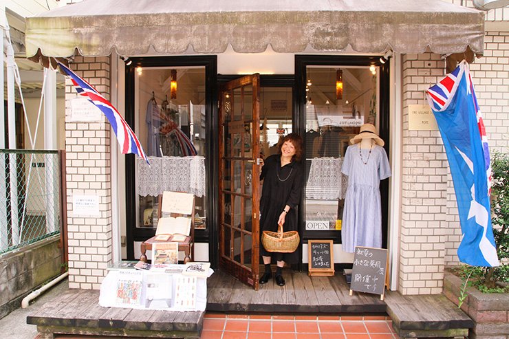 井形慶子さんの店、「吉祥寺よろず屋 The Village Store」にて。