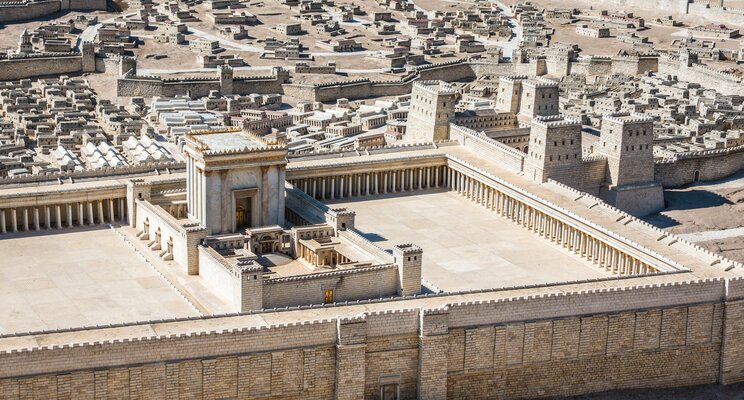 〈イスラエル−パレスチナ〉「考古学もまた紛争地帯だ」エルサレムで黒塗りにされるアラビア語の地名…ヘブライ語に置き換えても定着せず_3