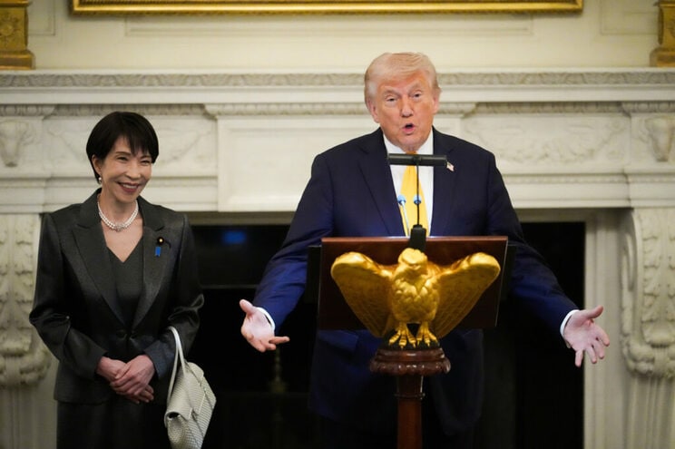 2026年3月19日、ホワイトハウスの夕食会での高市首相とトランプ大統領。写真：AP/アフロ