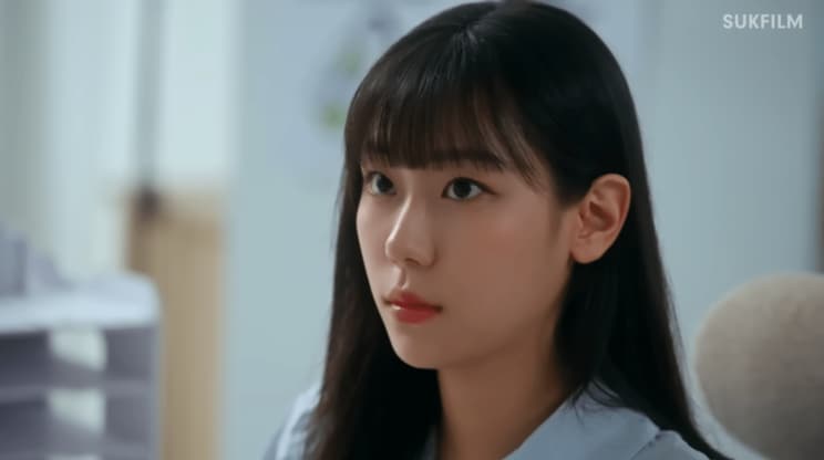 どこまでも正直でまっすぐな新人社員のハユン。ことあるごとにセアから叱られており、その度合いは周囲の社員が心配するほど……