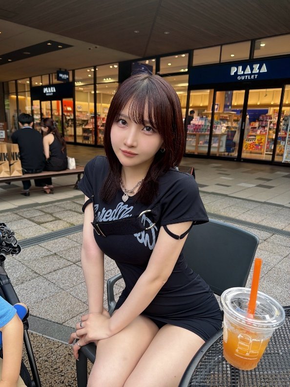五木ゆうりの私服姿（画像／本人SNSより）