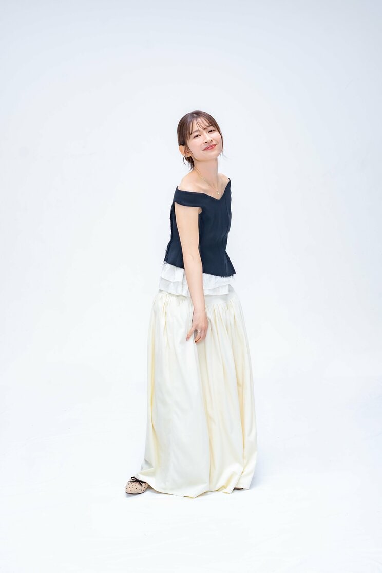 山本里菜、初の水着撮影は「大丈夫かな」と不安も…「自分が楽しむ」ことで見つけた、アナウンサーとは異なる表現_22