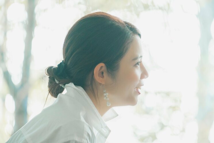 「日本では起きそうで絶対に起きないことだった」安倍元首相暗殺、旧統一教会問題、宮台氏襲撃、ガーシー当選……芥川賞候補作家・鈴木涼美が噛み砕く2022年ニュース_6