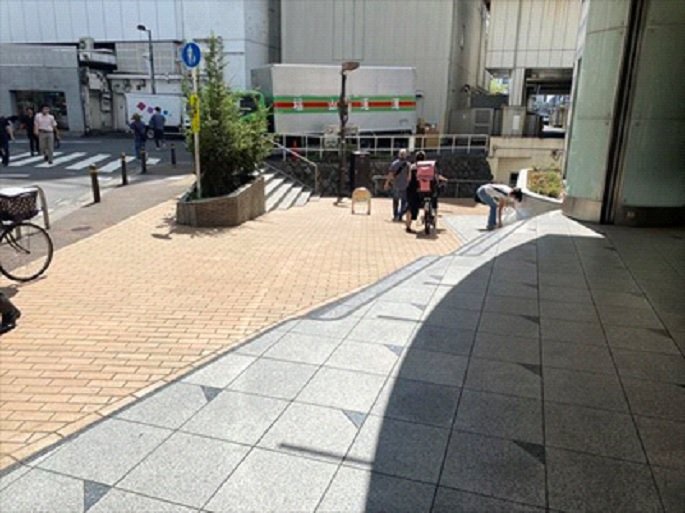 2023年9月には電動キックボードのひき逃げ事件があり20代女性が逮捕された(撮影/集英社オンライン)