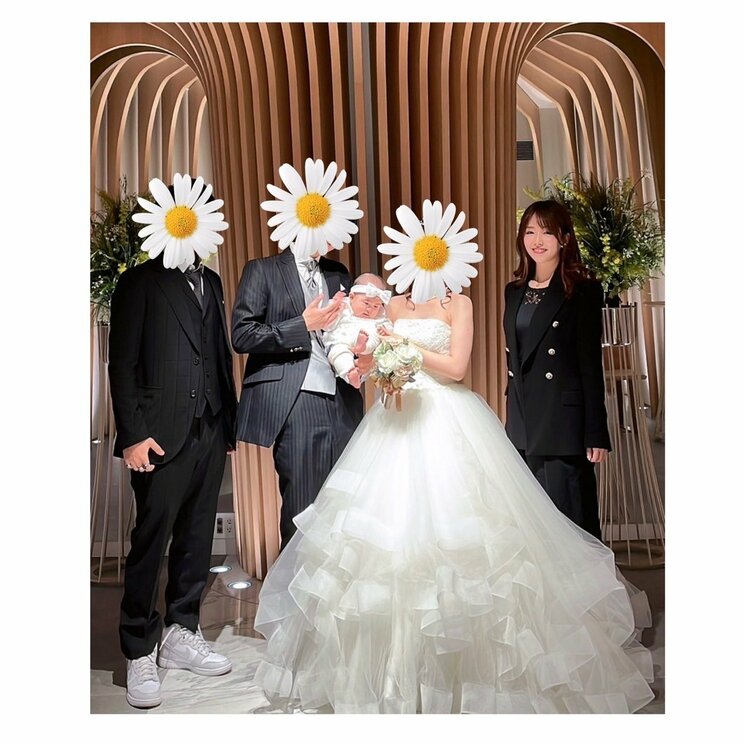 娘の結婚式、一番左は息子（写真／本人提供）