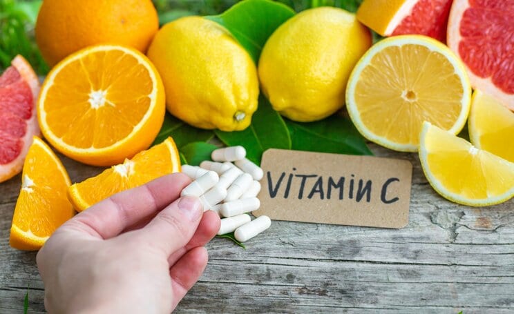 ビタミンCの豊富な柑橘類（写真／shutterstock）