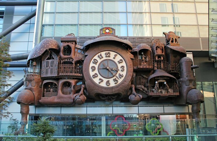 宮崎駿デザインの日テレ大時計（画像/ Shutterstock）