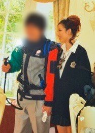 １回目の結婚は18歳のとき、12歳のとき出会った９歳上のバスケコーチとだった