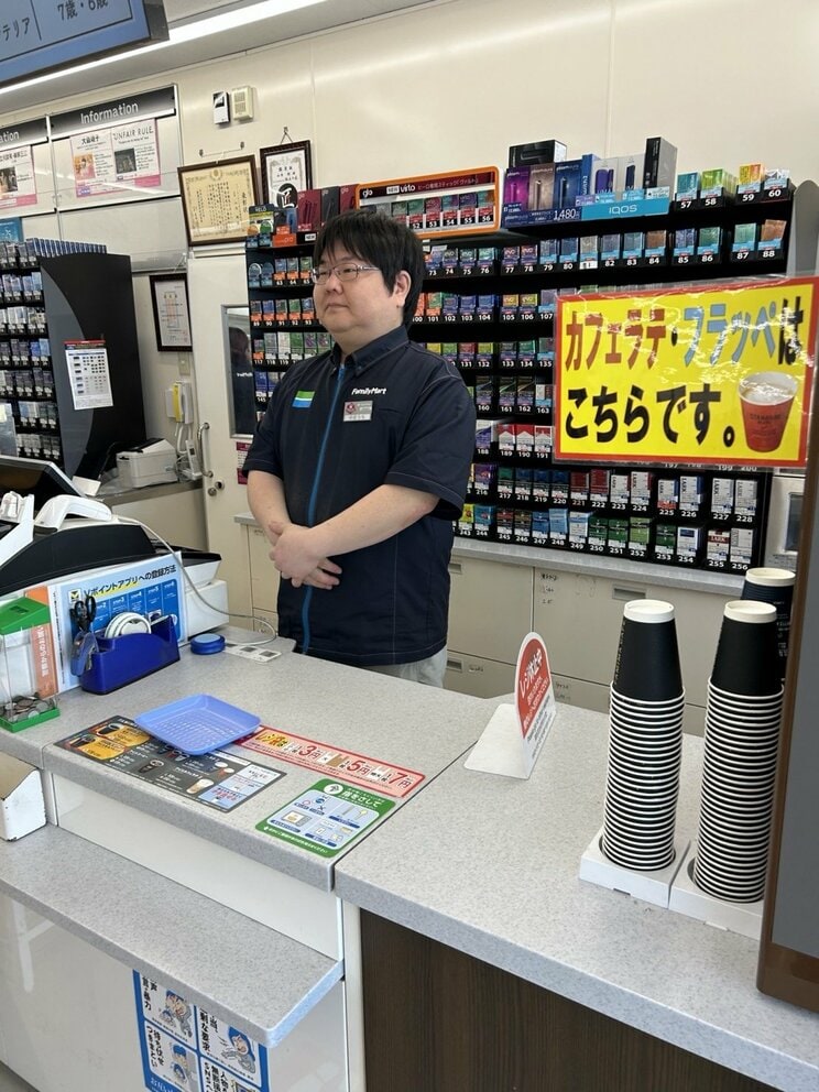 ファミリーマート松江学園南店の山内剛店長（写真／本人提供）