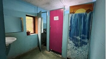 (殺されるかと思った…)「日本人だよな? 学校で歴史は習ったか?」ネパールの宿で遭遇した中国人男性から怒涛の“口撃”…海外旅行中の恐怖体験から学ぶこと