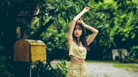 「ひたすら、脱いで着て(笑)」 髙橋ひかるが「すベて」にこだわりまくった最新写真集秘話