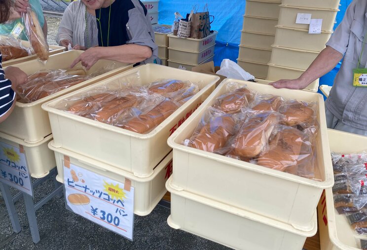 確定死刑囚らも食べる『プリズンカレー』『プリズンコッペ』のお味は？…東京拘置所で開催された「矯正展」に一般人が大行列_8