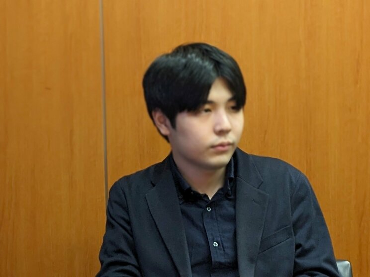 R.Shimada氏