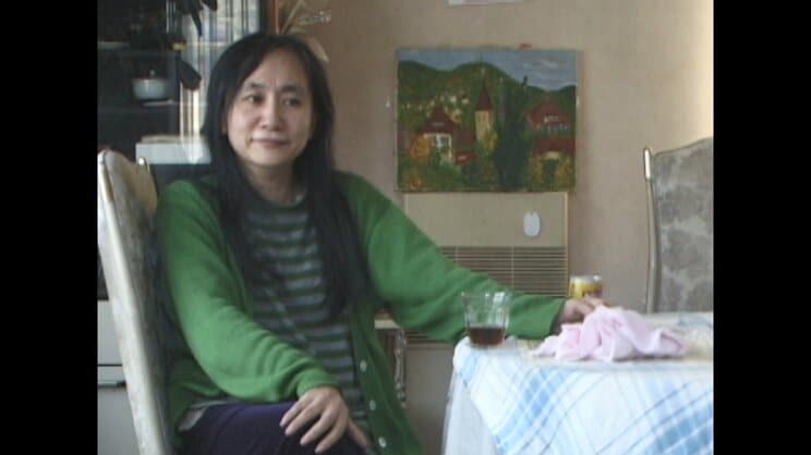“統合失調症の姉を南京錠で監禁”…20年間家族を記録した弟が伝えたかったこと「姉さんの人生はなんだったんだろう」_16