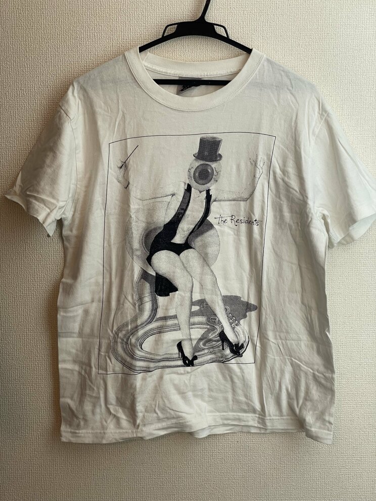 放送禁止用語にモザイク必須写真…バンドものに多い“難着（なんぎ）Tシャツ”。あなたは人前で着られるか？_14