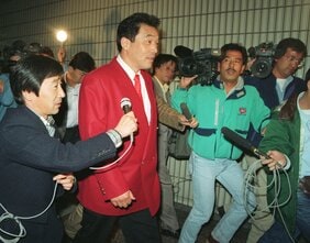 三冠王・落合博満はなぜプロ野球選手会を離脱したのか? FA導入後、真っ先に権利行使した「俺流」に対する、初代プロ野球労組会長・中畑清の思い