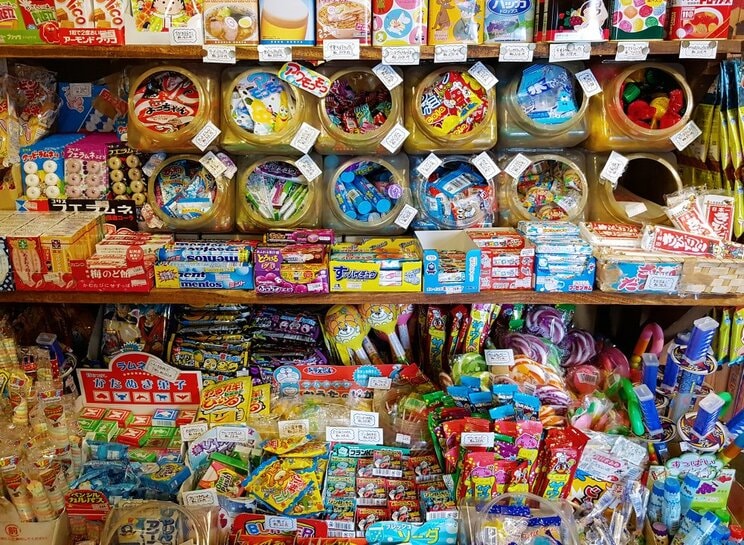 テンションがあがる駄菓子コーナー