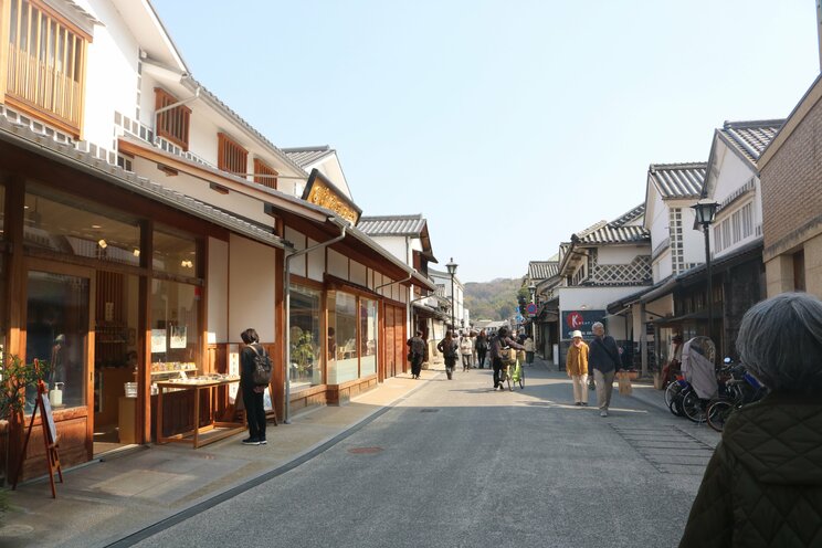 歴史的建造物が立ち並ぶ倉敷美観地区