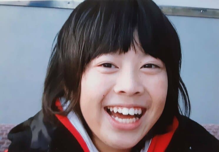 小学生時代の和威さん。明るく、学校生活を楽しんでいた（写真／家族提供）