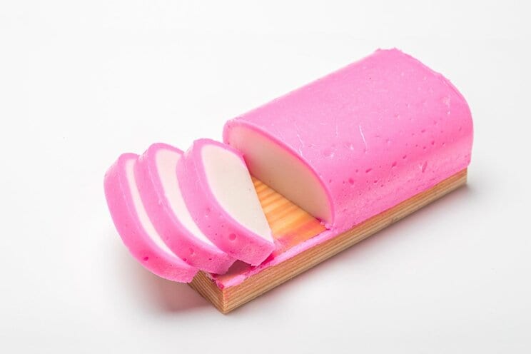 酒の肴にええ一品、その1「かまぼこ」（写真／PhotoAC）
