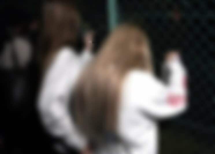 「彩咲陽を返せ」といった声が何度もきこえた