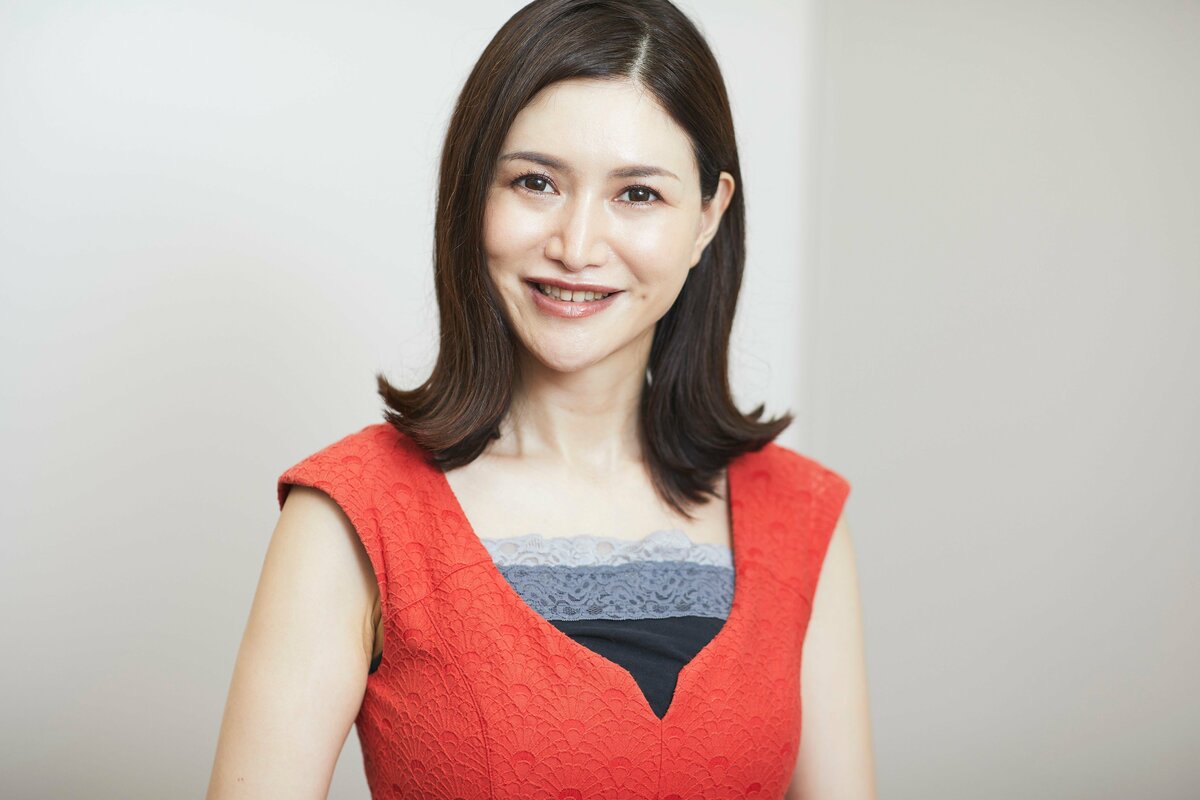 山口 真由 夫